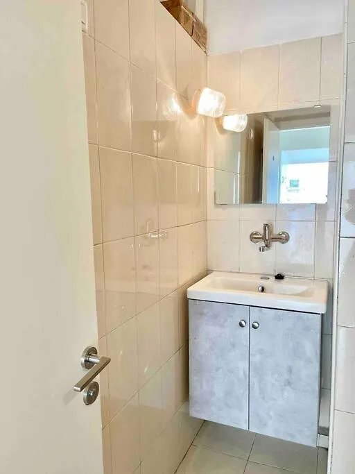 Rambam Beach Apartment Haifa